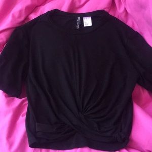 soft black crop top!!